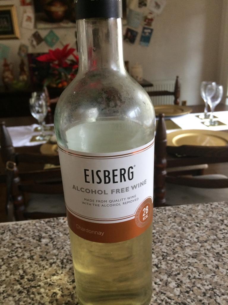 gibbslr's tweet photo. Finally found an alcohol free wine which taste as good as the real thing . https://t.co/coSWGwxGdL