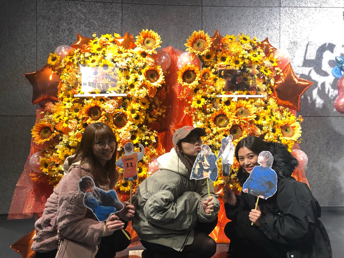 naochulip's tweet photo. ライトお疲れ様💓最後まで明るくてキラキラしてた！ライトがはけちゃうのがめちゃくちゃ寂しかった😭その後ファンの子が号泣してる姿が更に泣けた😭ほんとに愛されてるなあ！そしてそれはライトが風男塾さんとファンの方を愛してきた証だなって思った！
風男塾さんもライトも大好き！ https://t.co/Y1GVr5MVE2