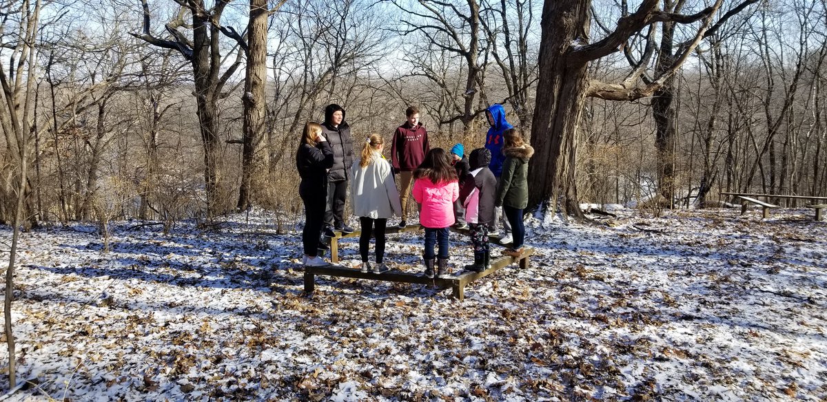 MV_Counselor's tweet photo. Day 2 of the NHS service project. Teaming up with Tanager Place. Mustangs making camp a little extra special this beak! @TanagerPlace @camptanager https://t.co/ysUInzUADk