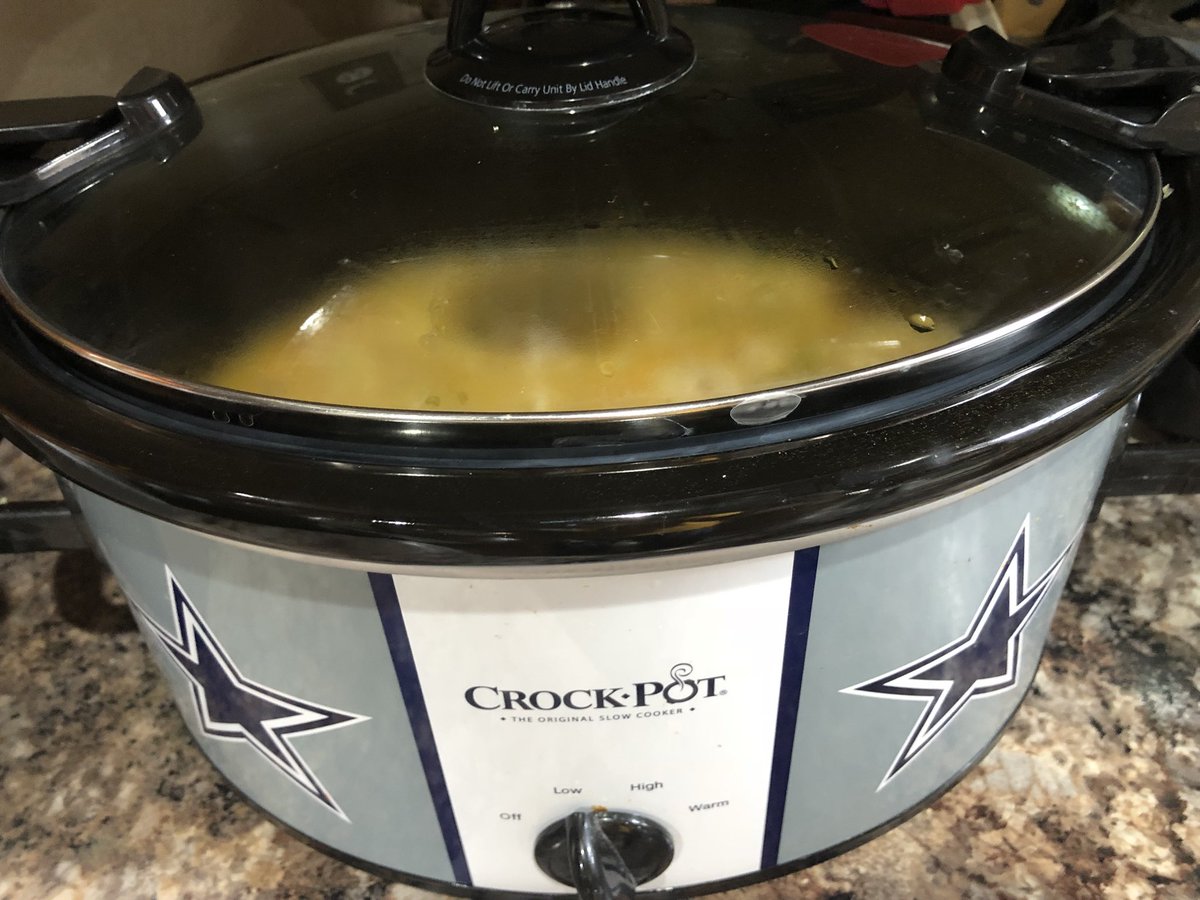 dcowboys3's tweet photo. Really soaking up this last Cowboyโs game on TV this season #chickenpotpiesoup #firegoing #lifeisgood ๐ค๐๐ https://t.co/P1aHSYmW2M