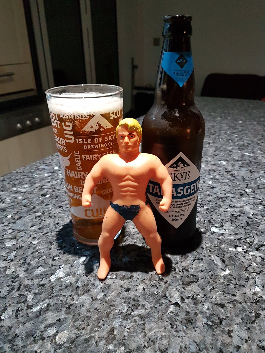 Brewmaster_Ben's tweet photo. @IsleofSkyeBrew Well the body on this tarasgeir smoked pale is perfect! The smoke levels from the peat malt are pretty spot on too! https://t.co/wbtwlsVBC0