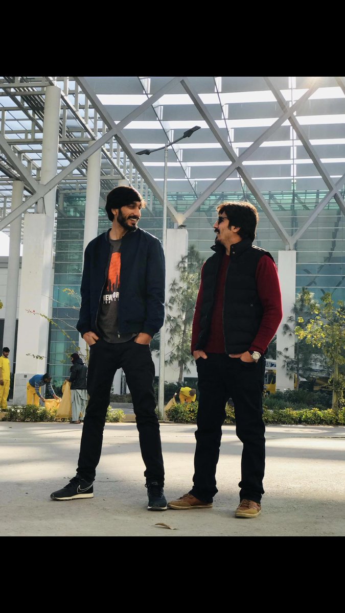 ShahzaibBaig20's tweet photo. #Time #Goes #by #Way #too #Fast,
#But #Memories #Last #Forever ...
#bro #fromanother #mother
BIRTHDAY BOYπ π π° @ahsan_tiwana79 https://t.co/Neyaaxjjcp