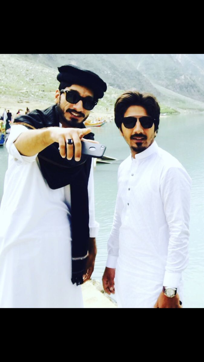 ShahzaibBaig20's tweet photo. #Time #Goes #by #Way #too #Fast,
#But #Memories #Last #Forever ...
#bro #fromanother #mother
BIRTHDAY BOYπ π π° @ahsan_tiwana79 https://t.co/Neyaaxjjcp