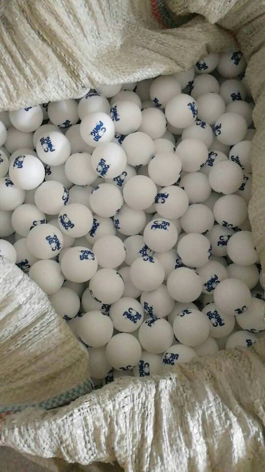 playcornpong's tweet photo. We made 96,000 balls for our game launch! Is that enough for you party maniacs! #pong #beerpong #cornhole #bags #tailgating https://t.co/x8bDsuXj8K