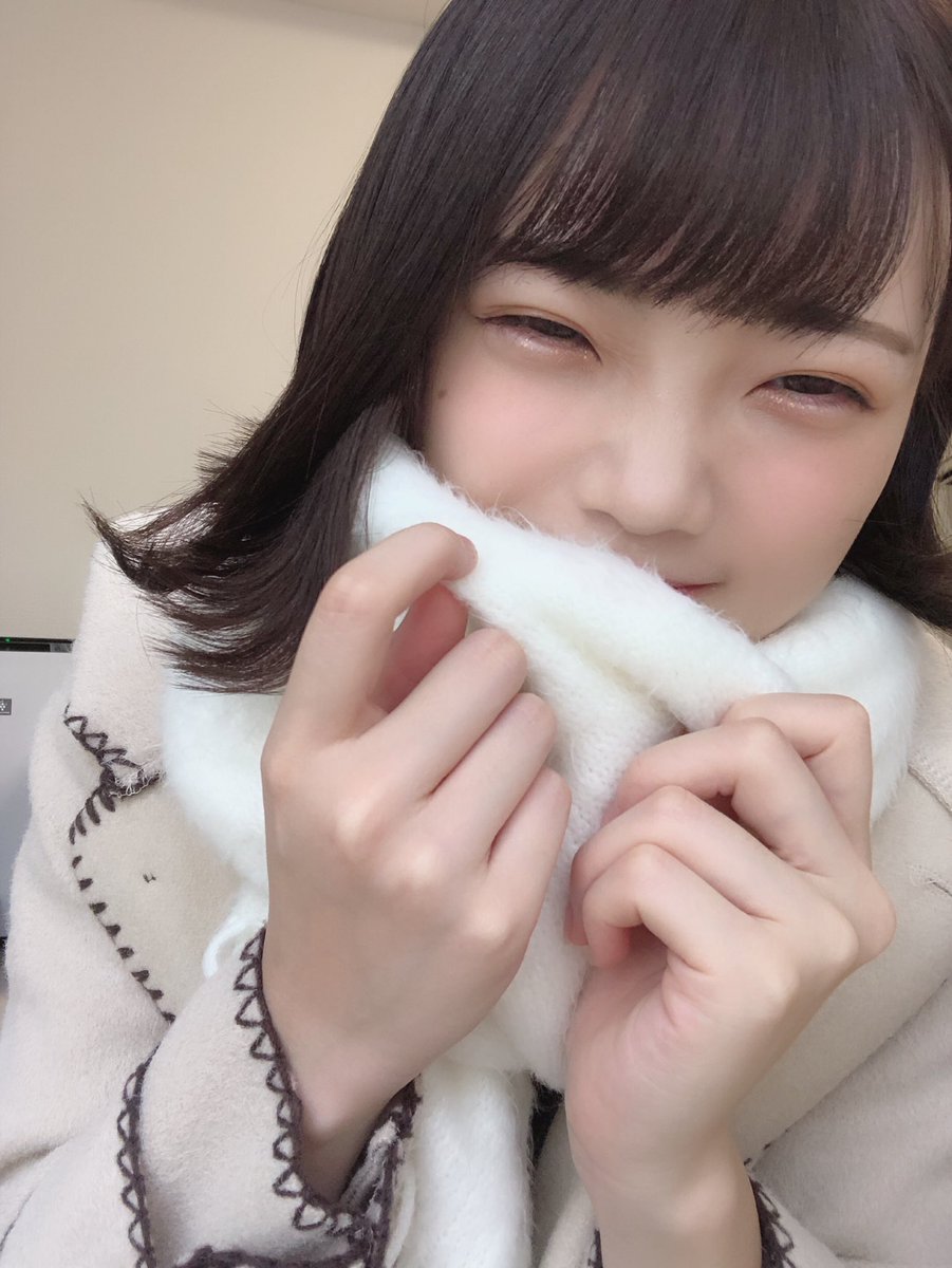 _Hime_Araya_'s tweet photo. 事務所にあんなかっけぇ先輩方がいるので私も頑張るぞとなった、カーモンベイビ〜 https://t.co/U4uDGsyHb6
