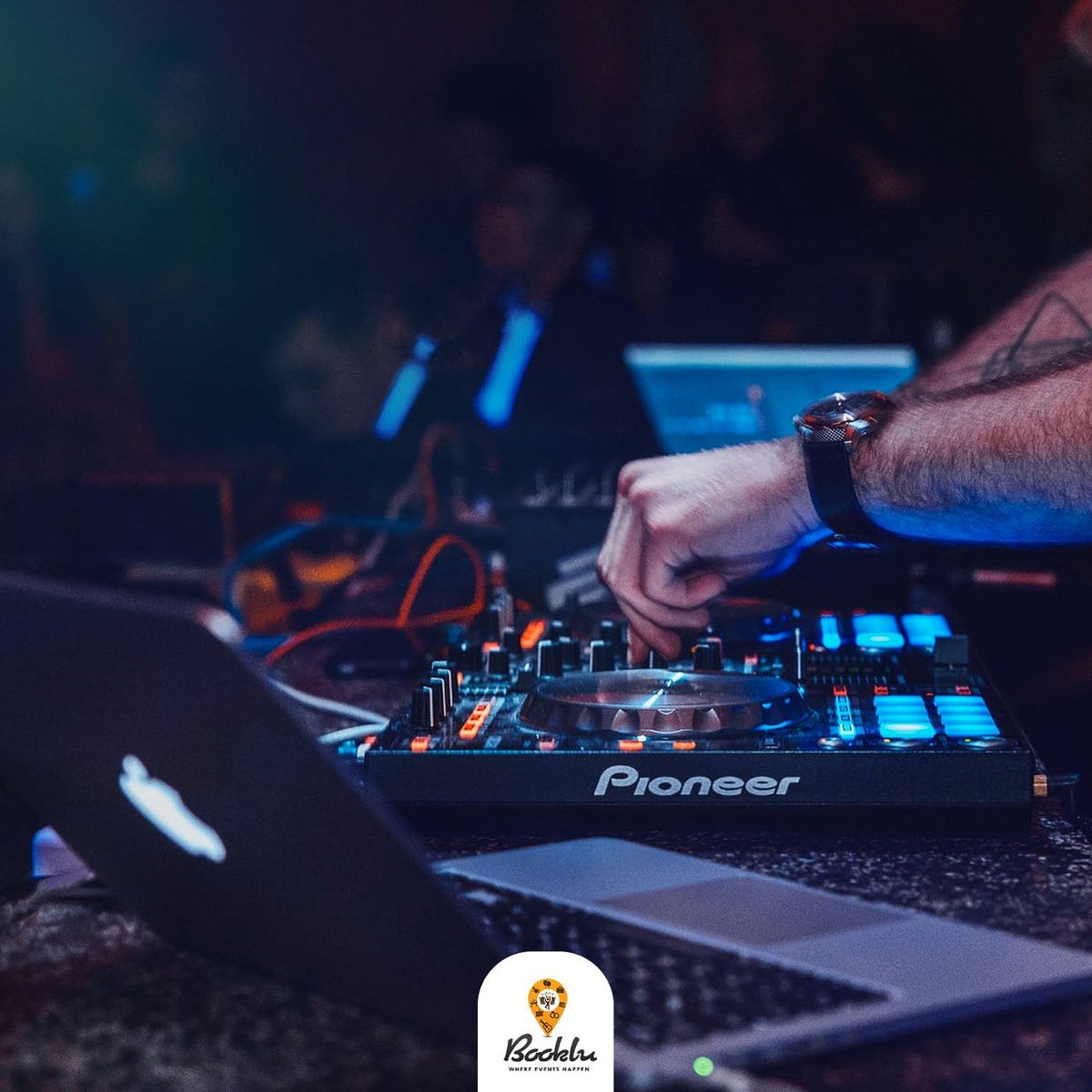 booklu's tweet image. Contact and book the best entertainment vendors in town via booklu.com. We offer the best deals anyone can offer! 

 #Booklu #eventmarketplace  #bands #djs #videography #floral #weddings #parties #corporateevents  #srilankanweddings #eventplanner #virtualeventplanner