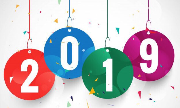 Se acerca la hora de decir adiós al 2018 y dar la bienvenida al #AñoNuevo. Comunidad DCSBA desea que tengan un buen 2019 y que la motivación, constancia y paciencia se fortalezcan para iniciar, permanecer y culminar sus estudios.