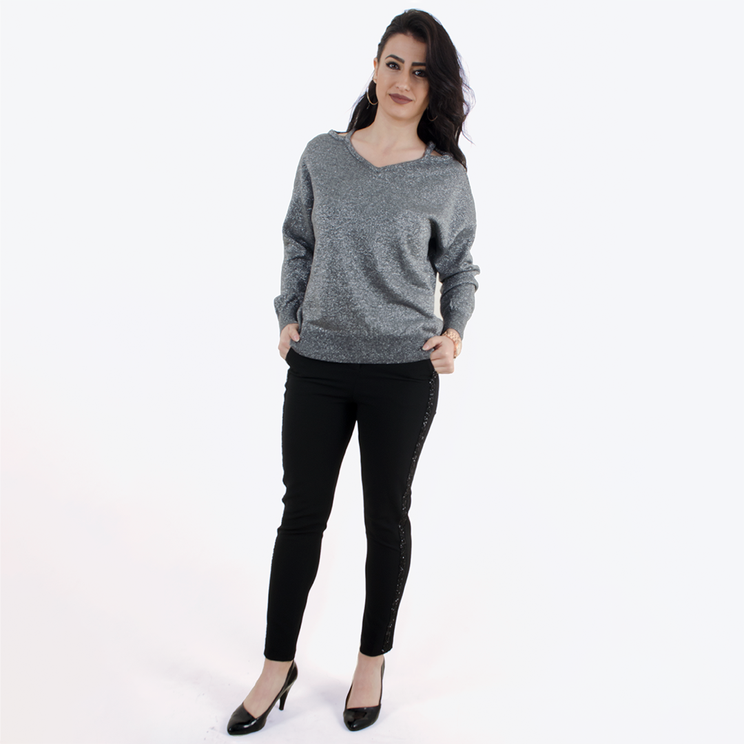 Modern bayanların tercihi, omuz detaylarına sahip kazak modelleri ile kombinlerinize şıklık katın! 😍😍
🎁 Ücretsiz Kargo 📦
📲 Whatsapp: 0 544 281 58 20 📲
#dogusmodakombin #bozbon_moda #kazak #kazakmodelleri #kazaklar #kadın #kadıngiyim #bayan #bayangiyim