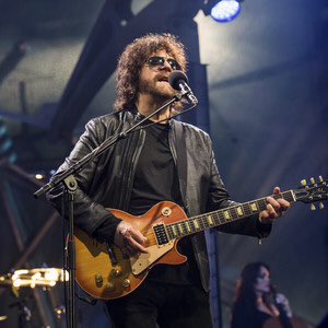  Happy 71st Birthday   Jeff Lynne !!                         (´    ) 