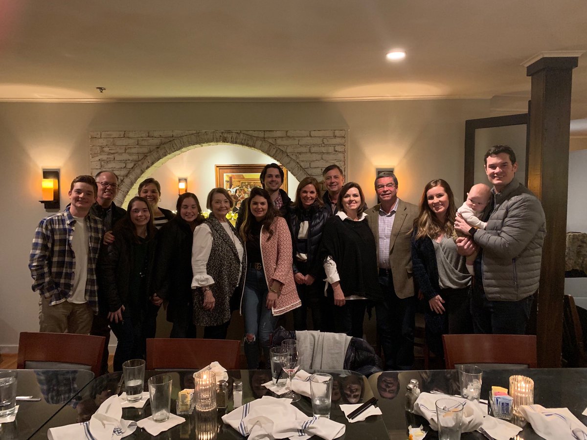 sseatenn's tweet photo. Nice Christmas and dinner at Capers in Little Rock. Had the whole Tennyson clan in attendance minus one!!  Next stop Charleston!! ⁦@suzietenn⁩ ⁦@jgtennyson⁩ ⁦@tsr003⁩ ⁦@EricTennyson⁩ https://t.co/Tix26jYcdG