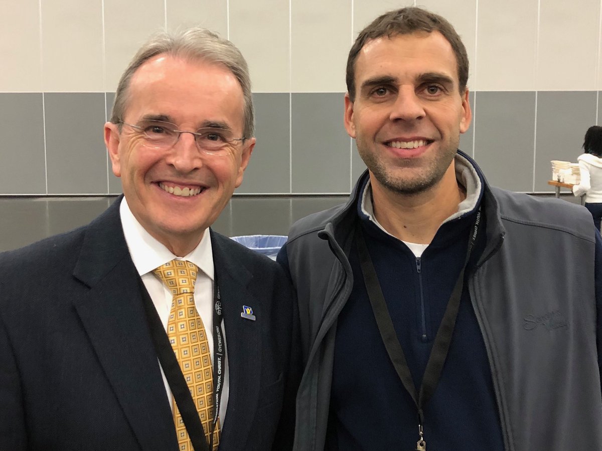 DrDerekMorris's tweet photo. Blessed to meet Pastor Matt Mattzela at #GYC2018. Please remember our pastors in your prayers. https://t.co/oqW1GEwat3