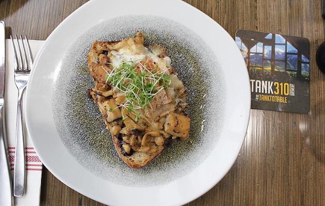 TheGrizzlyPaw's tweet photo. Have you enjoyed #brunch at #Canmores #bestnewrestaurant ? Pop into #tank310 from 10am-1pm today and enjoy our weekly creative beer-mimosas, &amp; a wide variety of delicious food! See you at 310 Old Canmore Road (located inside our brewery!) https://t.co/IGxMpqZSbK