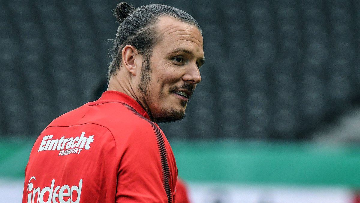 Sportbuzzer's tweet image. Bericht: Alex #Meier gibt Comeback - Transfer zum FC #StPauli angeblich fix! #FCSP

➡️ bit.ly/2LKwj3C