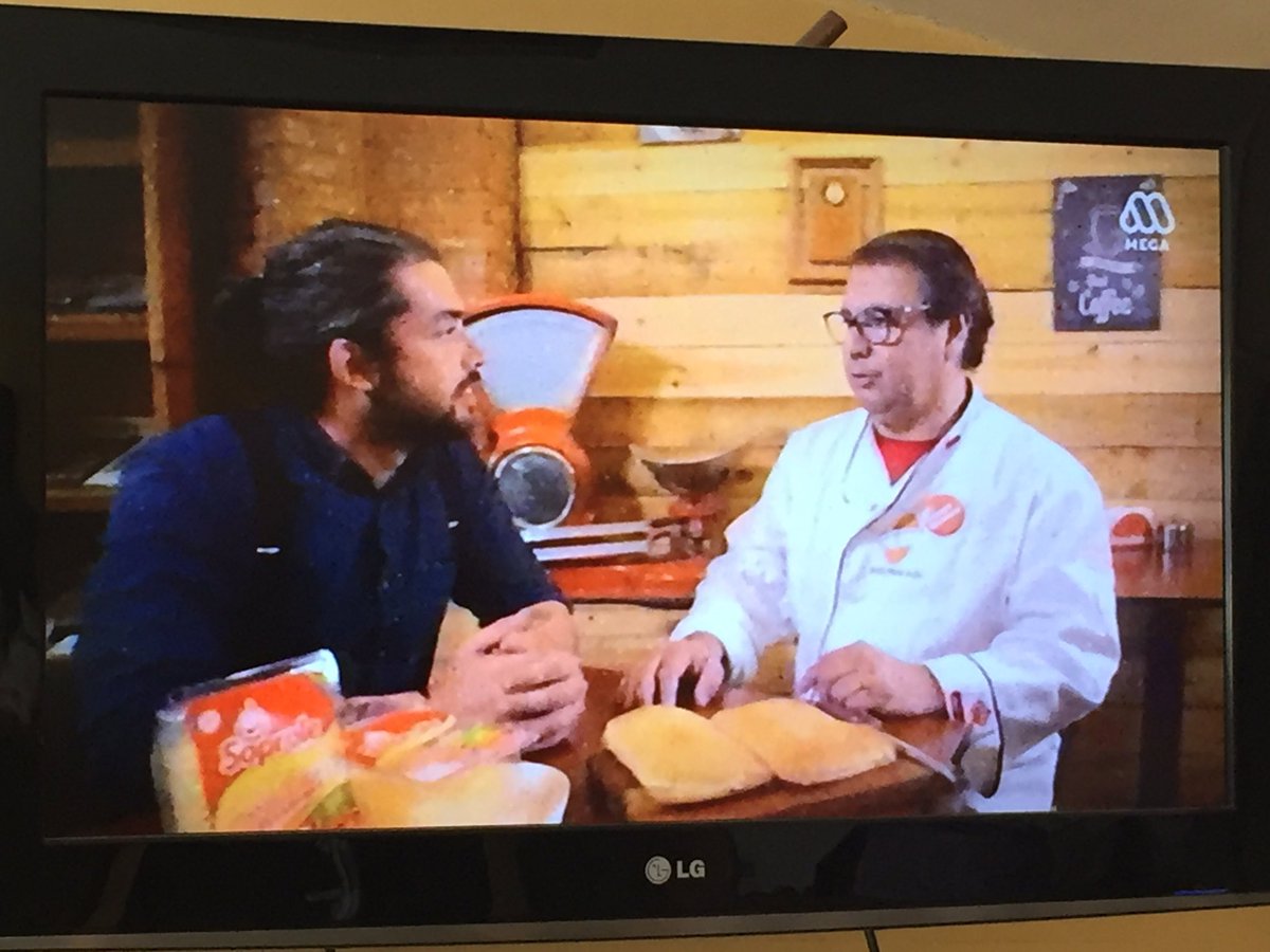Que orgullo ver hablando a Pan a nuestro Colega y amigo Marcelo Galvez, si alguna identidad Nacional esa es nuestra Panadería Chilena 👏👏👏👏💪💪💪🇨🇱🇨🇱🇨🇱 @Mega #PanComido #PanChileno #PanArtesano #PymesMotordeChile #NuestaMarraqueta