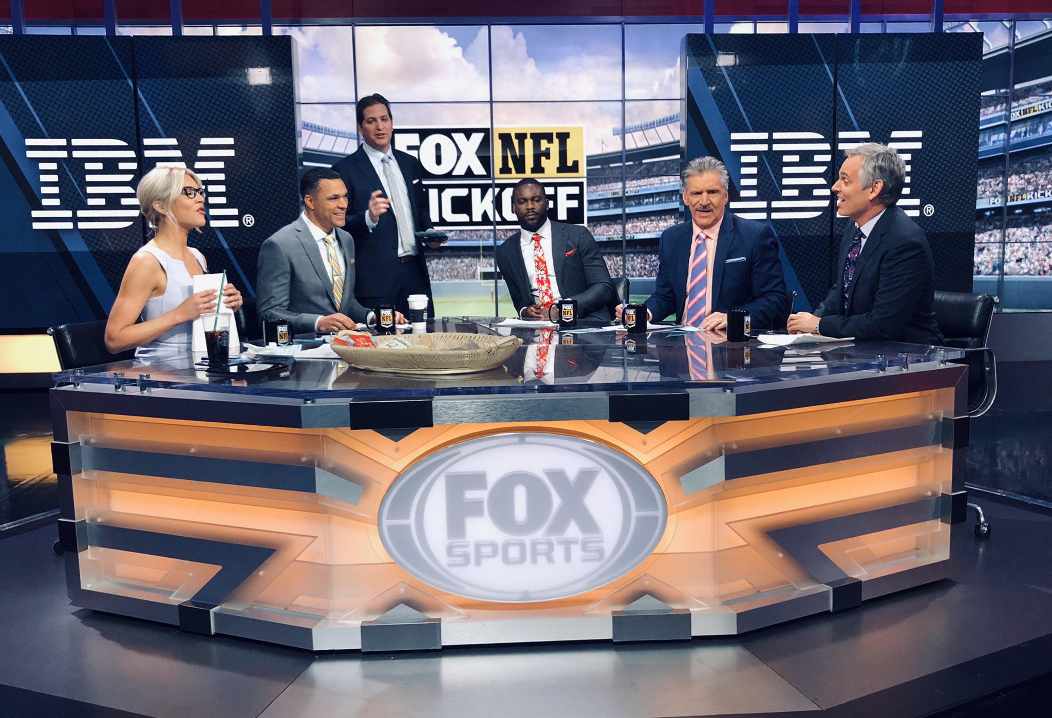Fox desk 2024