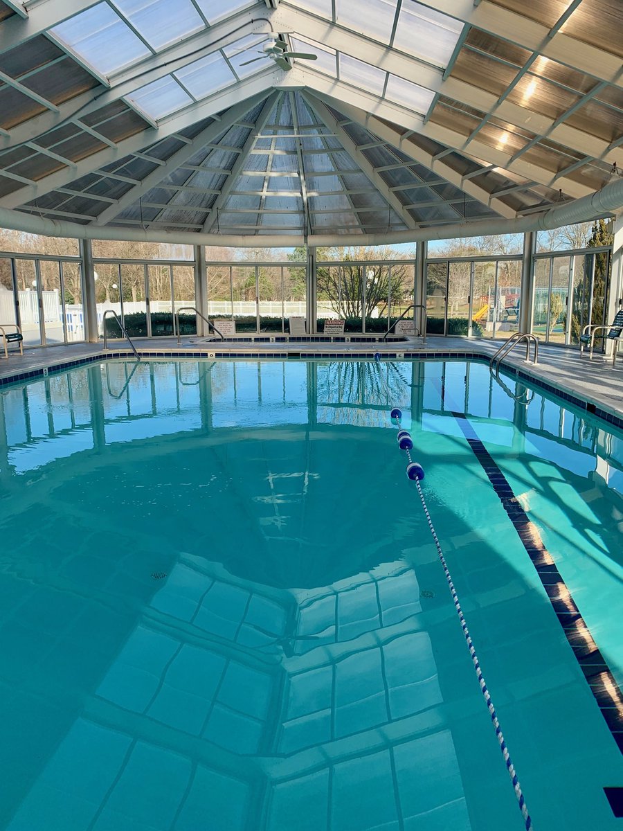 BESTAQUATIC's tweet image. Looking for swimmers to fill positions at aquatic facilities. Management, Guards and Technicians. Training provided. #beachpoolcare #bestpools #bestaquatic bestaquatic.com