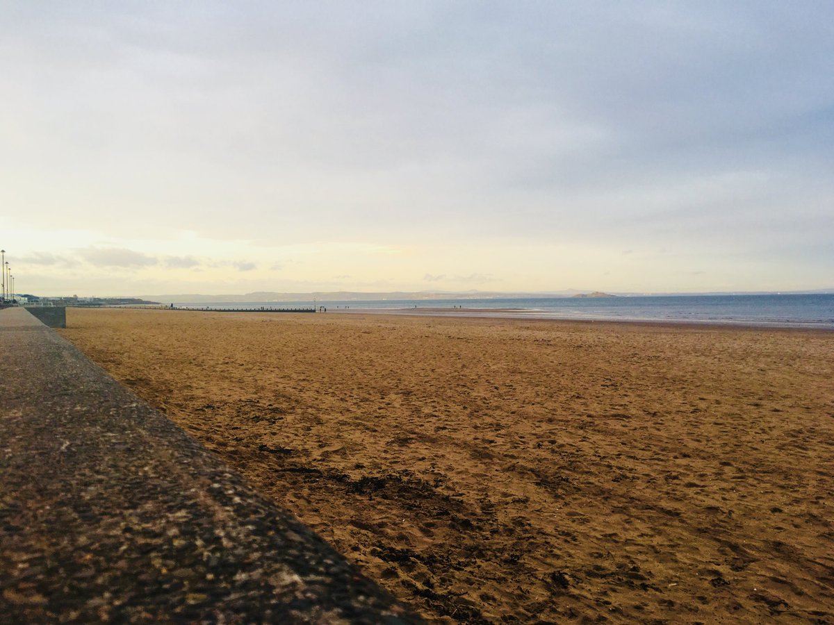 Looking out to the Firth of Forth remembering what a gorgeous man was lost this year. Much gratitude ⁦<a href="/owljohn/">Scott Hutchison</a>⁩ and ⁦<a href="/FRabbits/">Frightened Rabbit</a>⁩ for all those tiny changes.