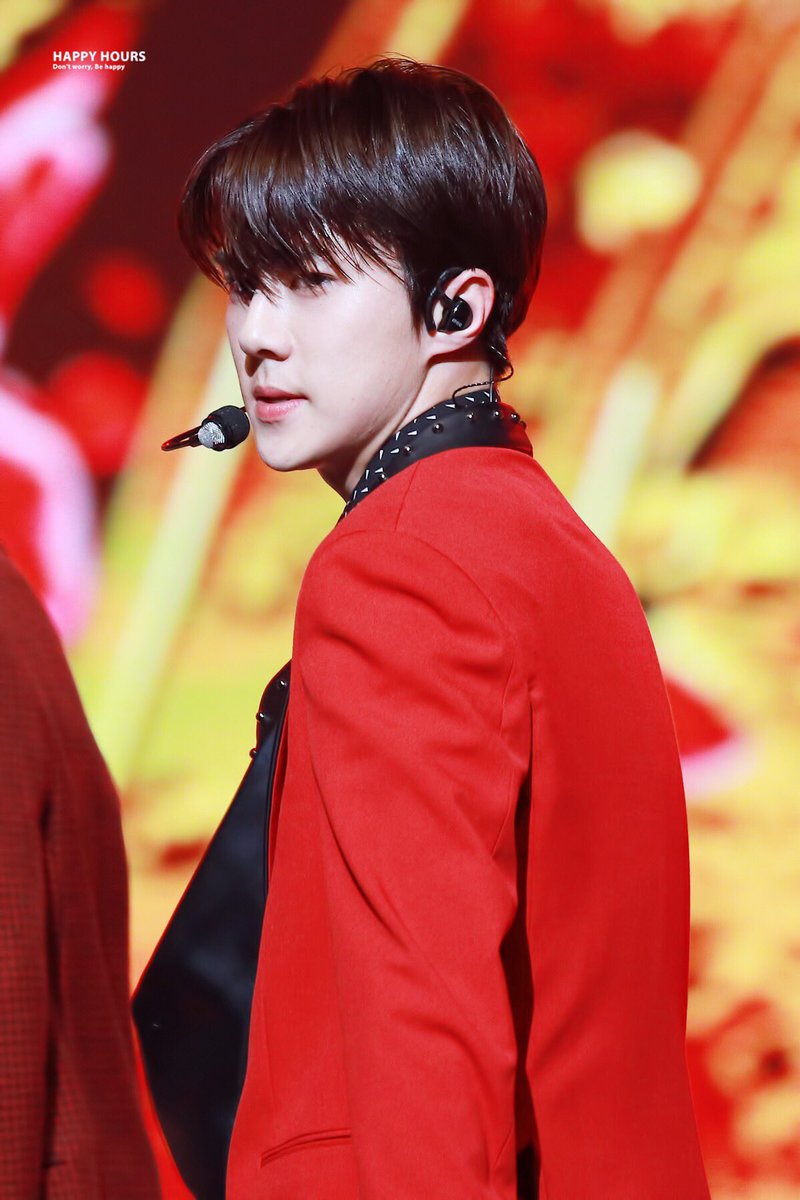 [HQ]181228 Love is red ❤️❤️❤️

#SEHUN #세훈 #EXO⁠ ⁠