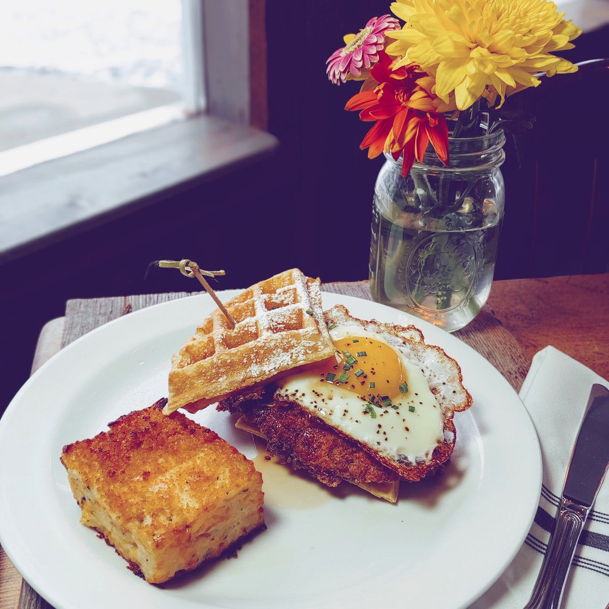 Bassbaybrew's tweet photo. This weekend's brunch special - Chicken &amp; Waffle Sandwich, served with a side of hashbrown casserole. #yum #brunch #comfortfood https://t.co/UmF0DCTbPE