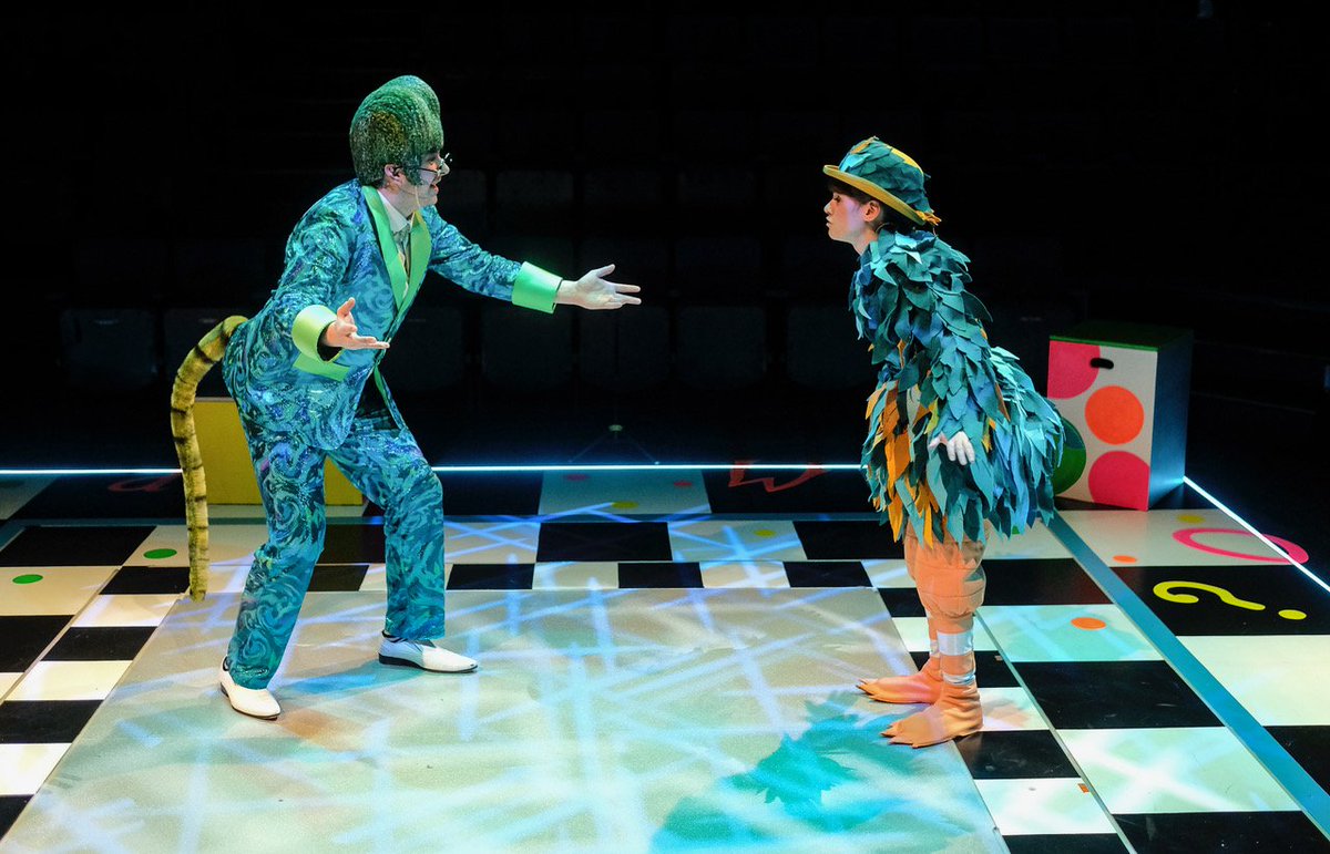 thesjt's tweet photo. Well, that’s it - #AliceinWonderland is officially over! A fond farewell to all the Wonderlanders: @ebonyjonelle @Rob_G_Jackson @LorenODair @josie_dunn #ElliottRennie #NickLane @handlerincarter @slatermusic @HelenCoyston #AndyGraham and more - hope to see you soon! https://t.co/Kj9xhVke8D