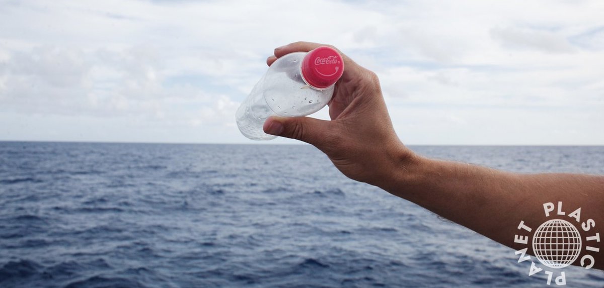 PlasticPollutes's tweet photo. How one bold teenager is taking on the plastics industry. @Greenpeace @TeenVogue #plasticpollutes https://t.co/vwRuvkWlsD https://t.co/6HzduXsNI9