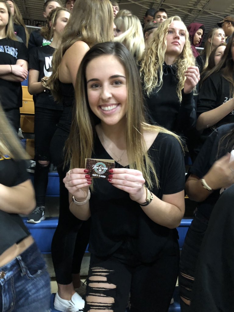 oldacct286's tweet photo. 🏀Congrats to last nights Fan of the Game vs Lexington @makensie221 !! Gift card to The Cove Coffee Shop!!! Also a Happy Birthday!! 🏀🎂 #GoWarriors https://t.co/huibOvKESX