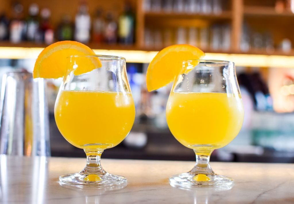 It's MIMOSA o'clock 🥂🍾⏰  Bring yourselves. 
#SundayFunday #SundayMotivation