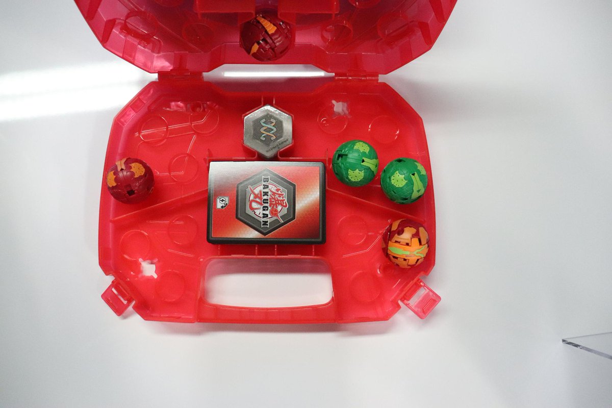 bakugan carry case