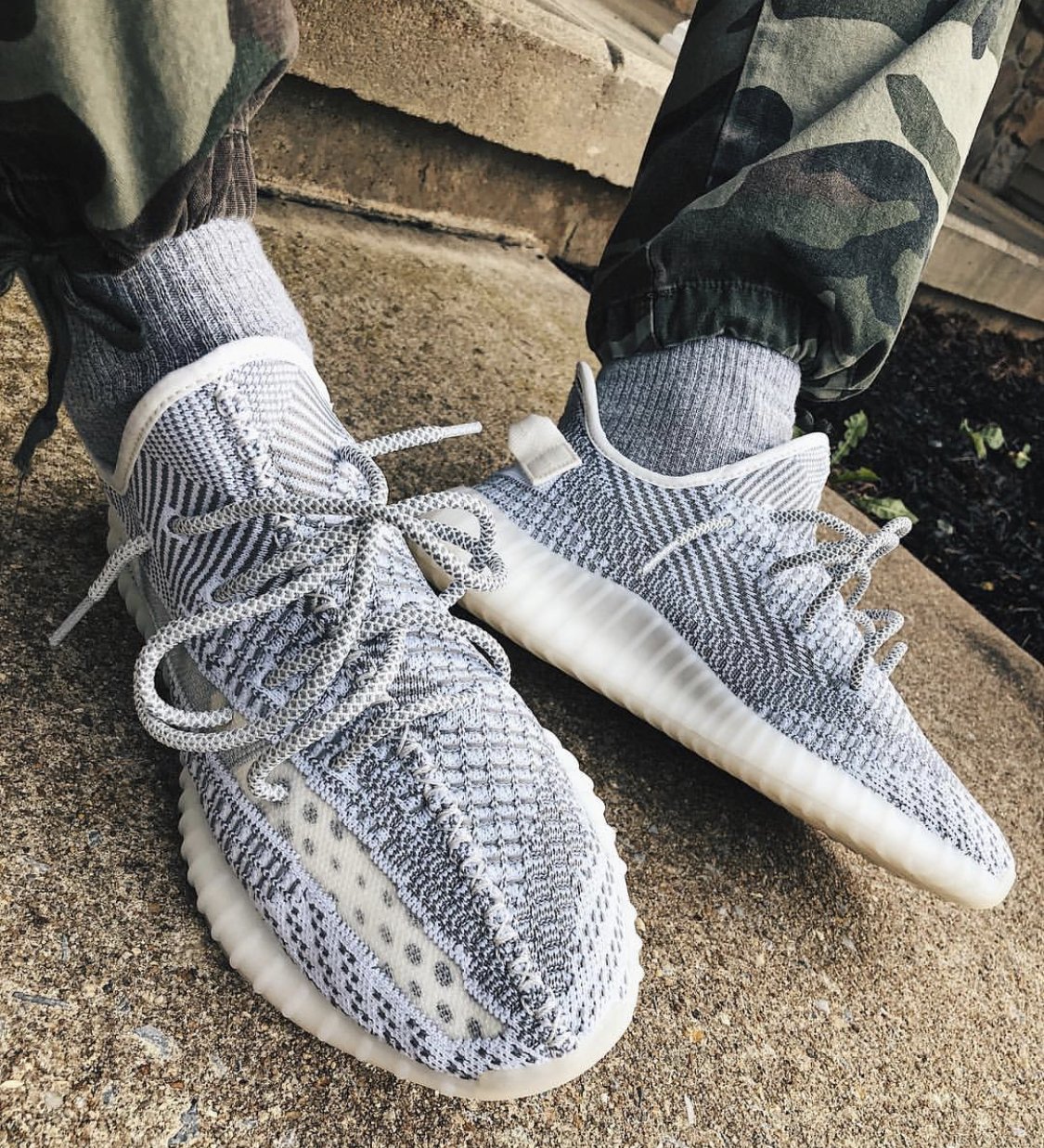 yeezy static reflective twitter