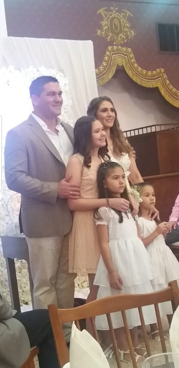 VctorBogarin2's tweet photo. Sólo pienso en vos y para vos Neli Gamarra..!!!
Gracias por darme tu amor... https://t.co/OiecEqailf
