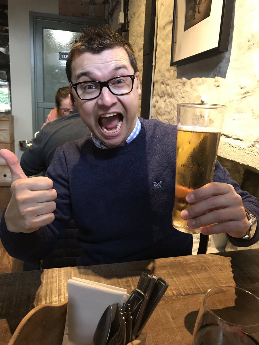Ben_Chalky's tweet photo. The 55th and final #PubsinBA1 for 2018 completed today. Sunday lunch at the lovely @OldCrownKelston with these lovely people!! @bathlive @BathCoUK https://t.co/TgEenoi6CW