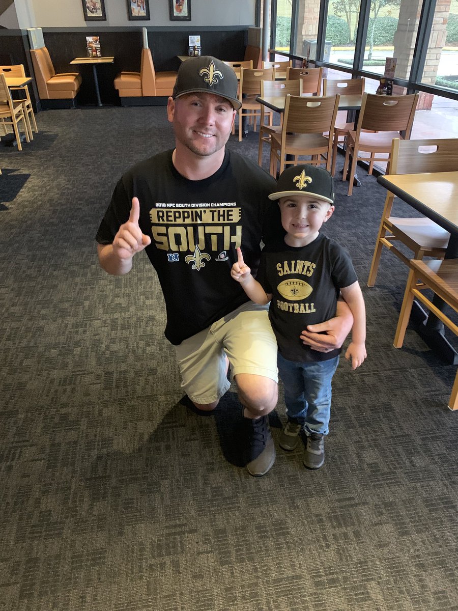 chancyla's tweet photo. My Boys!! #WhoDat #SaintsGameDay #NFCSouth 🖤💛🖤💛⚜️ @Saints https://t.co/Ti1zhdcNLd