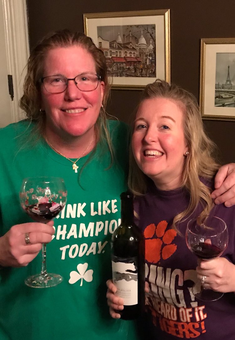 meglew23's tweet photo. @Pink celebrating my birthday with @twowolveswine and the family!!  
Best Birthday ever!!! https://t.co/UTDSSvQs86