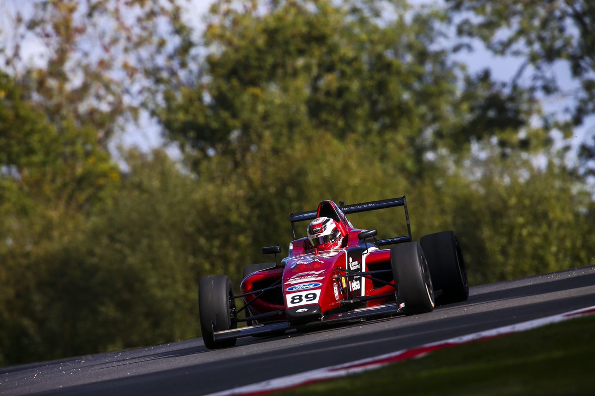 JammaSharp's tweet image. To everyone who has helped and supported me in 2018, my mum and dad, the team and all my sponsors I want to say a massive thank you. Without you I couldn’t have raced this year. Looking forward to new things in 2019 with all the knowledge I’ve gained #newyearnewgoals