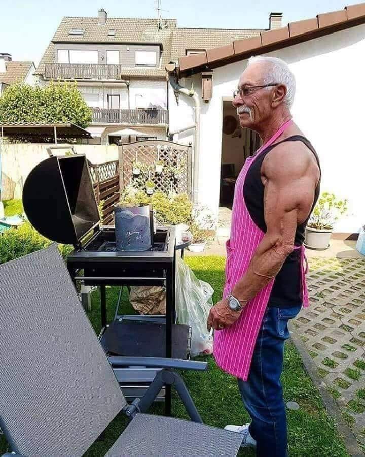 TerminatorFat's tweet photo. اهتم بجسمك لأنه المكان الوحيد اللي تقدر تعيش فيه ..وصحتك هيا اللي حتسندك وتشيلك💪💪

#حصاد_2018 https://t.co/Jd4PqXey3D