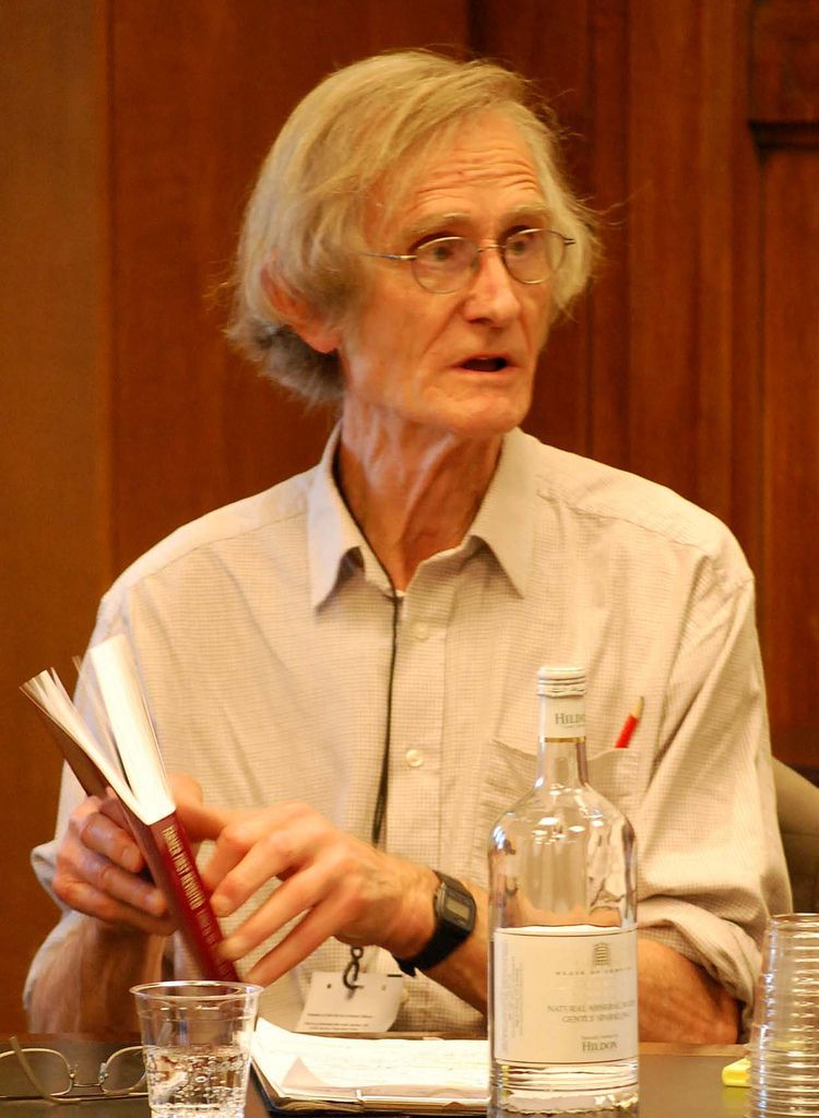 IDS_UK's tweet image. An interesting new opinion piece from Robert Chambers - Debiasing: a systematic discipline and delight for development professionals: buff.ly/2ClZKpD

#Debiasing #Development #DevelopmentProfessionals