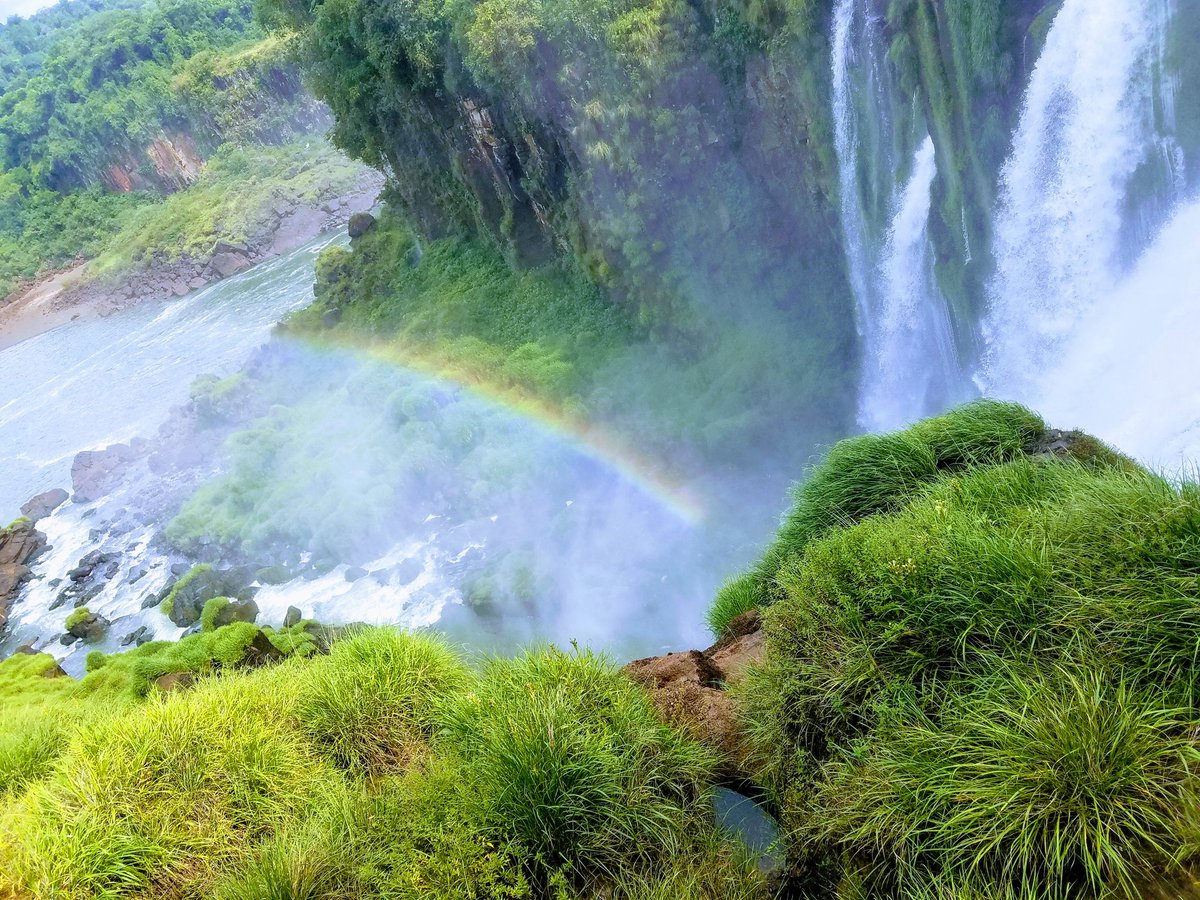 Yes, it was as beautiful and breathtaking as it looks. Garganta de Diablo. #Argentina #Cataratas