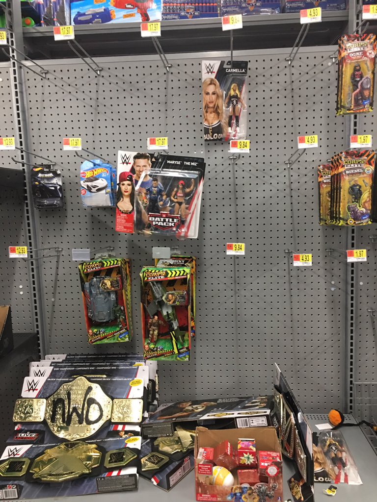 @ThatHeelGuy @TheGiantCassatt @FScopers @xDeonteMS @feedme_tacobell @MJGIV79 @FullyPoseable @FigFreakJLC @metsandnesfan @Soda_hunter @WWETNAfigures Here is my Walmart today and it has been like this for about a month now