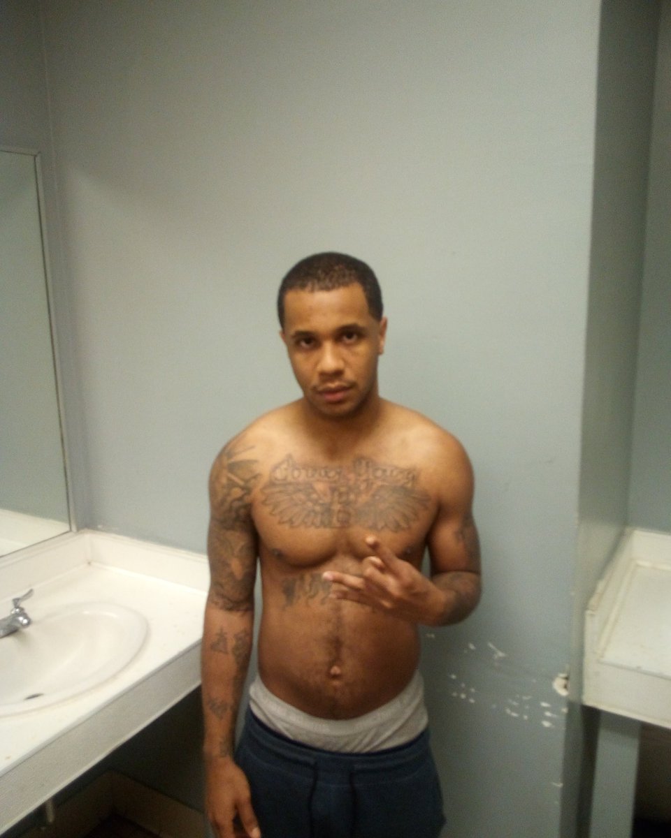 mafiamook__'s tweet image. #FREEDAREAL