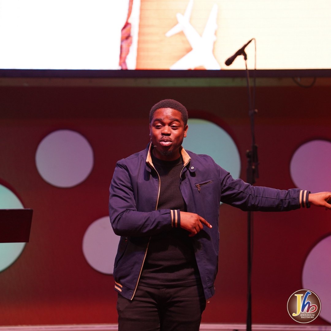 JesusHouseBalt's tweet photo. The Word with Pastor @jideadebule #jhb #preparefortakeoff #prepfor2019 https://t.co/DgNRRIIdJv