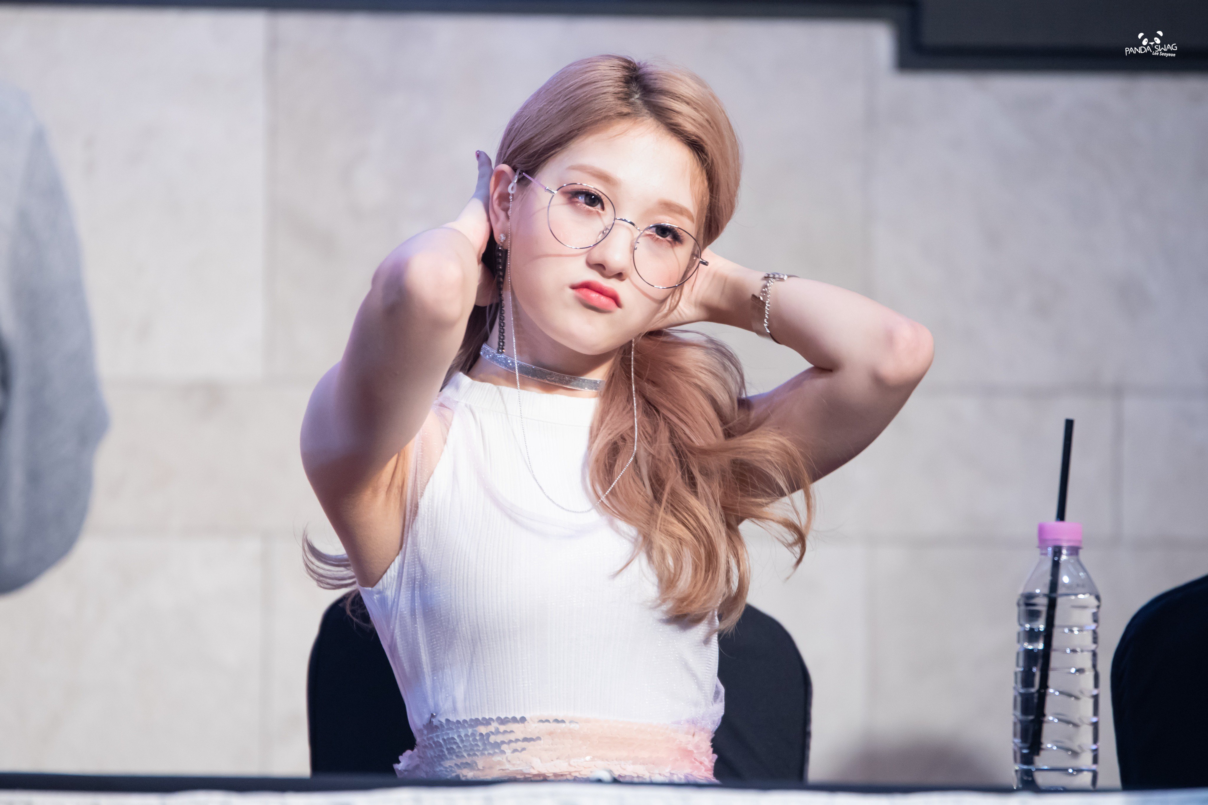 DvsCqLHUUAE7A2c.jpg:orig