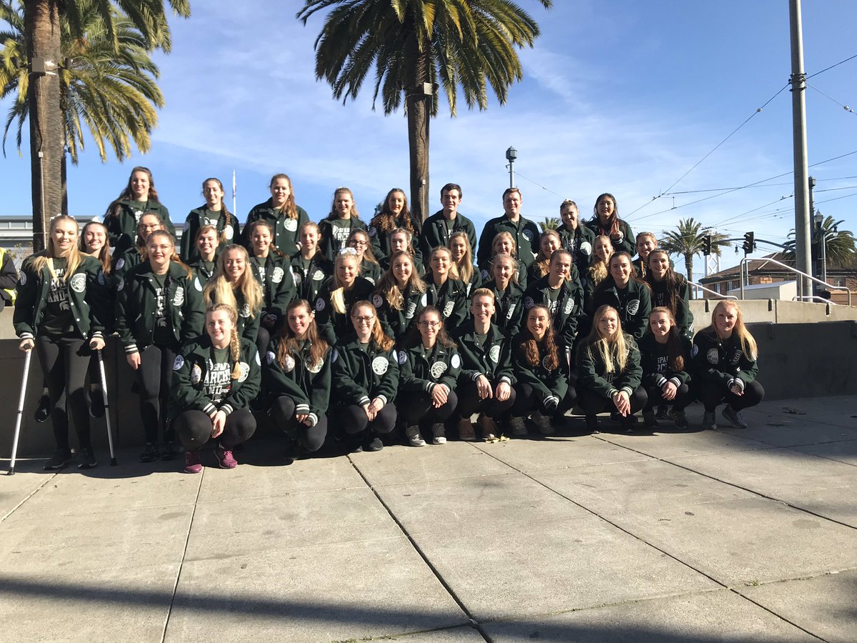MSU_Colorguard's tweet photo. At the Pep Rally #MSU #Colorguard #RedboxBowl #SMBCG #SanFrancisco https://t.co/pMwTUUMKwd