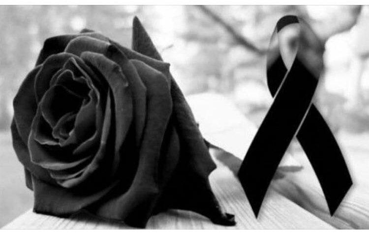 Un día negro. Para todos y en especial para nosotros los alumnos y alumnas. Era una de nuestras compañeras. D.E.P