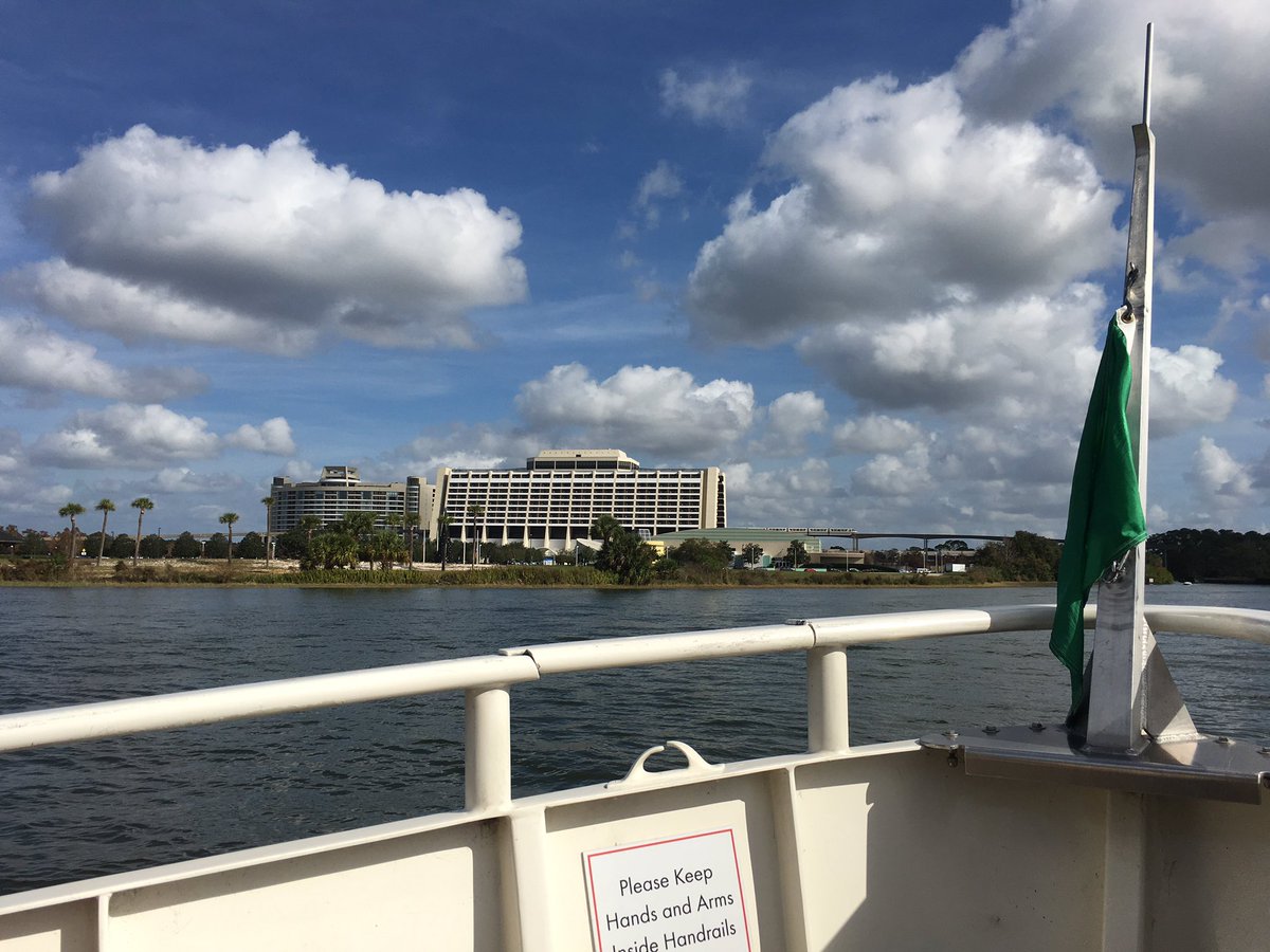 MouseLifePod's tweet photo. Back on the boat to the Fort. Hoop-De-Doo tonight! ~Kathy K #DisneyNewYear #MouseLifeAtDisney https://t.co/C4FjOvC0xl