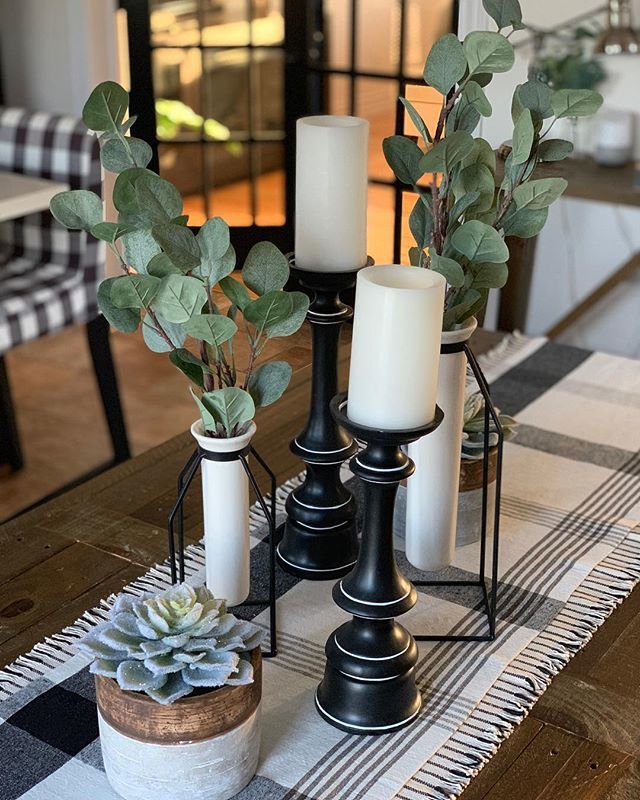 melswarner's tweet photo. New table scape... Christmas is gone, let the redecorating begin :)
.
.
.
#farmhouse #interiordesign #instagood #decor #decorationideas #designer #aabhome #happyhome #instagram #decoration #interiordesigner #happytime https://t.co/AiQrYWF3HM https://t.co/SNo1ga0IJd