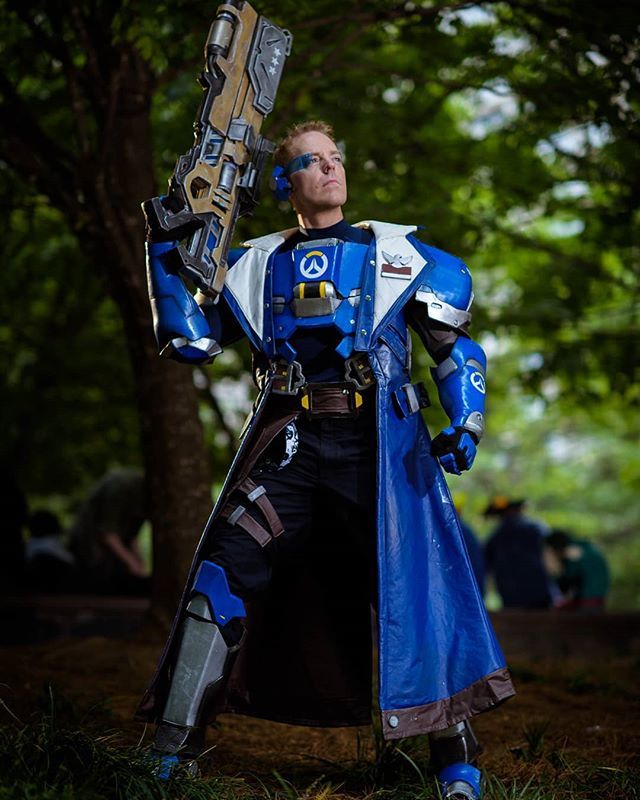VorianCosplay's tweet photo. Any Soldier 76 mains out there? If not, who's your main?
This awesome shot by @leophotography9584 at Dragon Con this last year is one of my favorites!
#cosplay #cosplayer #soldier76 #strikecommandermorrison #jackmorrison #overwatch #blizzard #blizzardentertainment #dragonc… https://t.co/hIF7ntDTUy