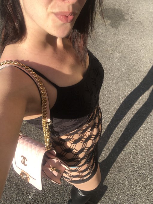 https://t.co/mMyElrrs7P  Womit verbringst du den Rest des Jahres 😉 #ab18 #sun #Camgirl #sex #2018inReview<a href="/tag/sun"class="tags"><span>#sun</span></a><a href="/tag/sex"class="tags"><span>#sex</span></a><a href="/tag/camgirl"class="tags"><span>#camgirl</span></a><a href="/tag/ab18"class="tags"><span>#ab18</span></a><a href="/tag/2018inreview"class="tags"><span>#2018inreview</span></a>