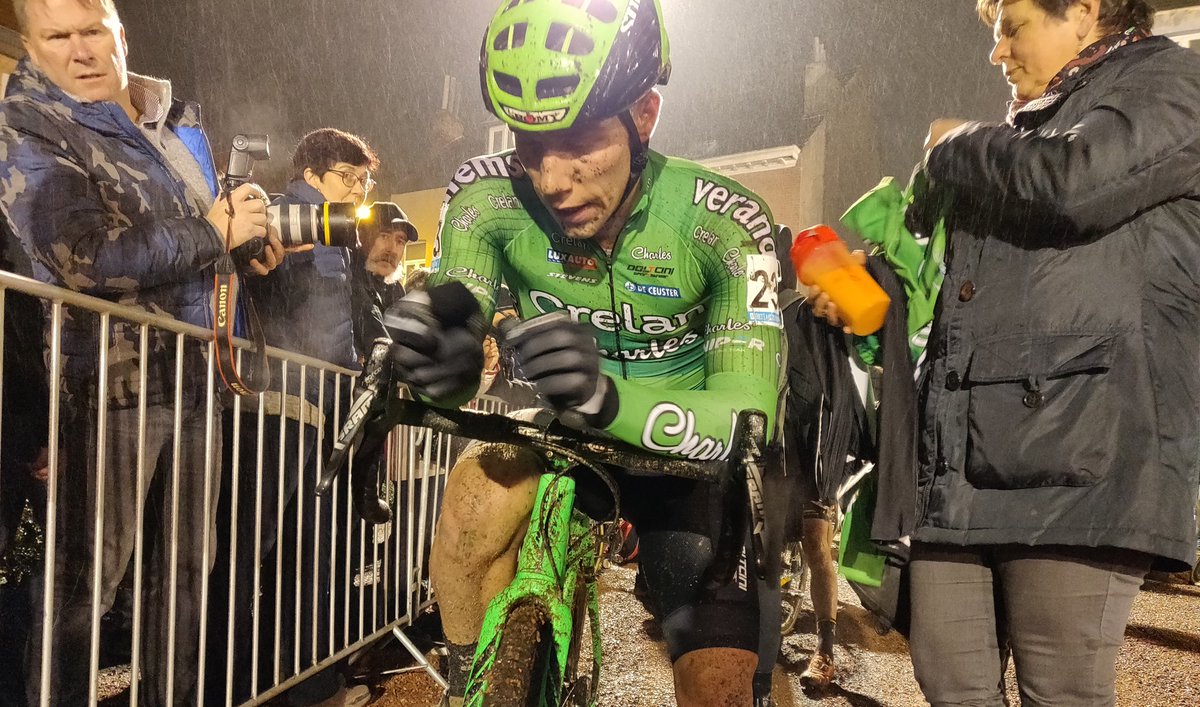 🏁 16th place for @stangodrie. "I had to dig really deep today. I don't think I recovered well after my last race."

#Crelan #Charles #AimHigher #all4goolie #SPDiegem #Diegem <a href="/SuperprestigeCX/">SuperprestigeCX</a> #Superprestige2019