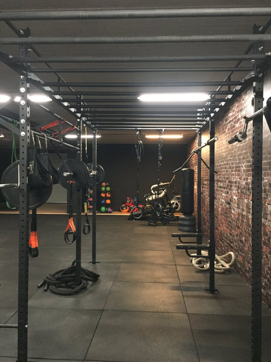 fitnesscorpus's tweet photo. De Nieuwe Hiitzaal is klaar! #info@fitnesscentrumcorpus# bootcamp # ClubJoy #challenge #hiit #core #crossmaxx #lifemaxx #Hiitmill #stairmaster # https://t.co/2J3734Y59k