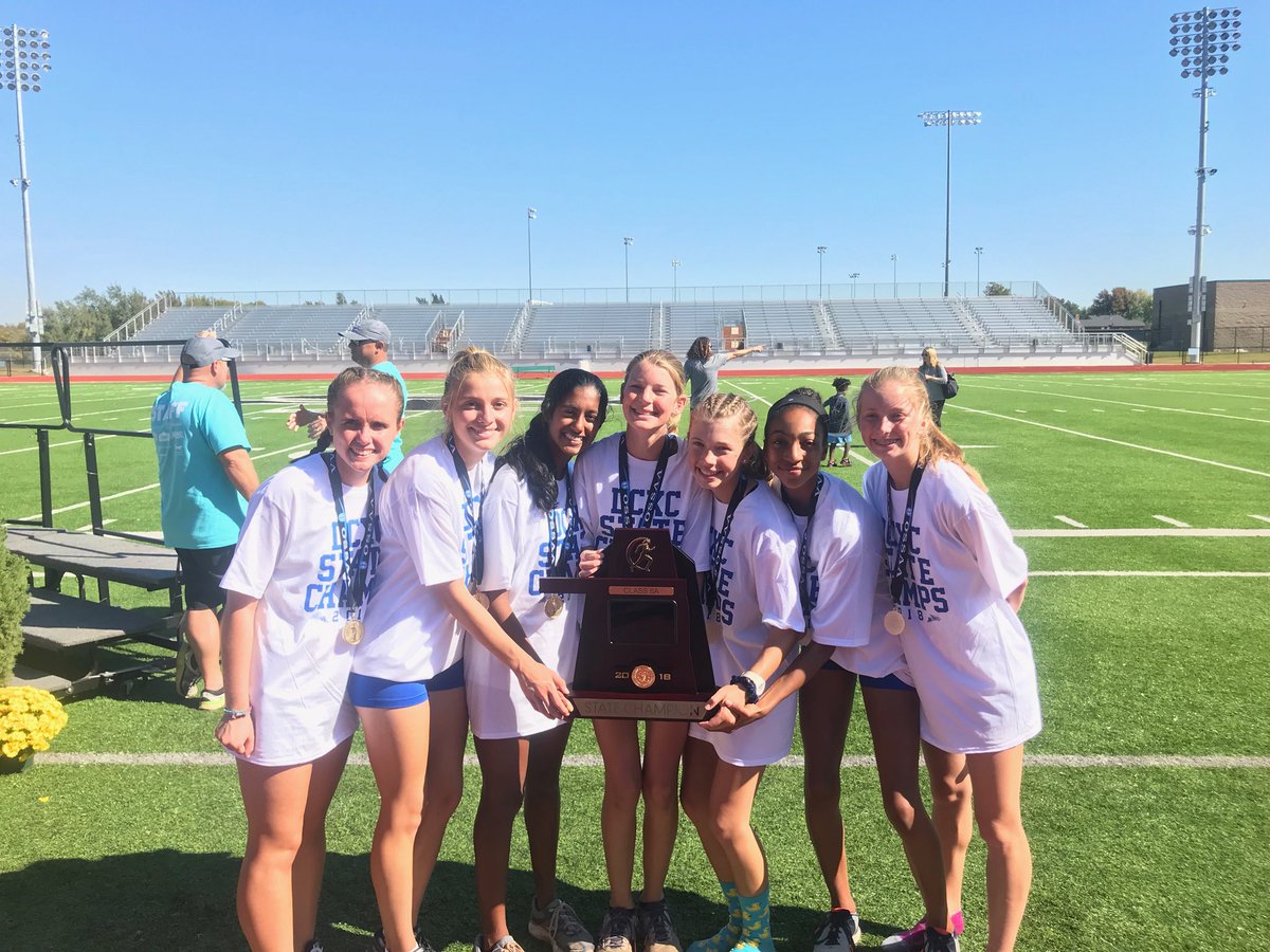 DeerCreekXC's tweet photo. Fun fact: Deer Creek was smallest school by ADM to even qualify for OSSAA 6A State Meet on either side &amp; won both boys &amp; girls! https://t.co/eJpPMSsfQi